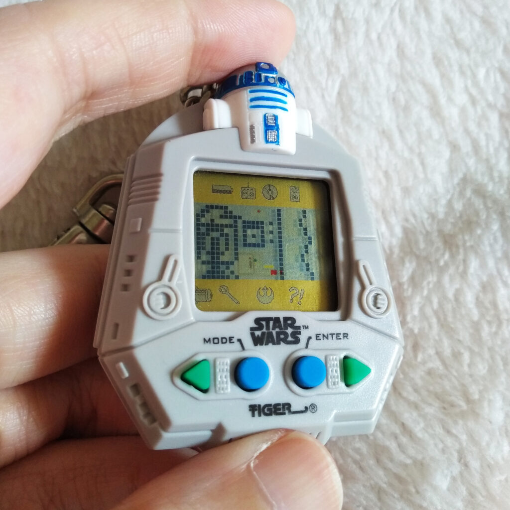 R2-D2 Star Wars Giga Pets Door