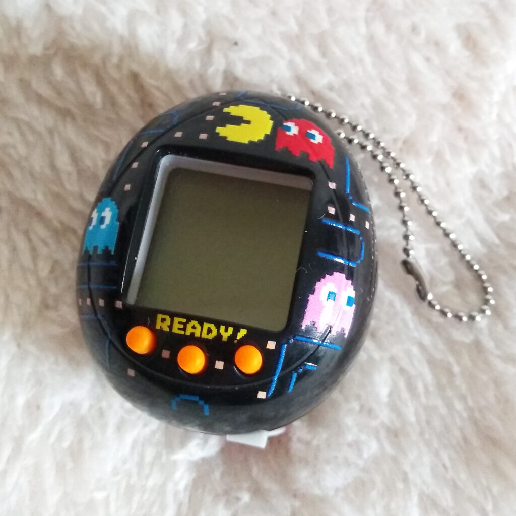 Pac-man Tamagotchi Off